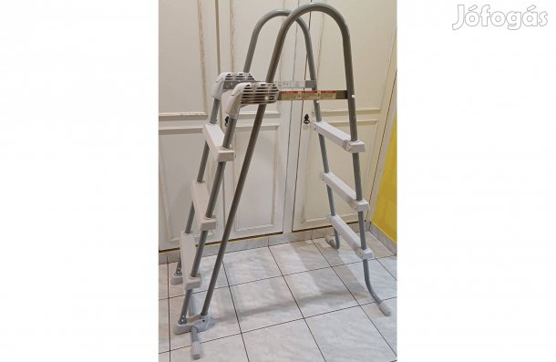 Intex biztonsági medence létra újszerű állapotban