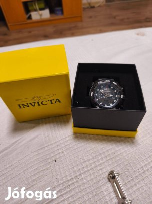 Invicta Darth Vader limitált kiadású quartz férfi karóra