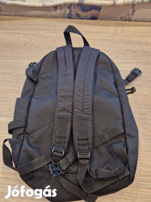 Invicta eredeti hátizsák