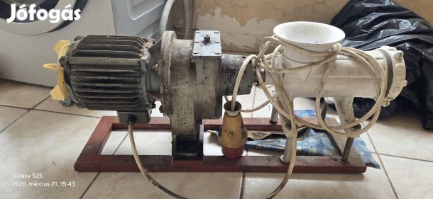 Ipari húsdaráló, 32-es, 380V