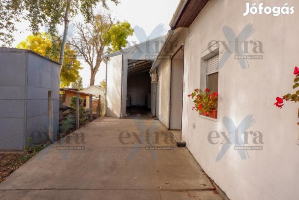 Ipari ingatlan eladó a Délép Ipari Parkban