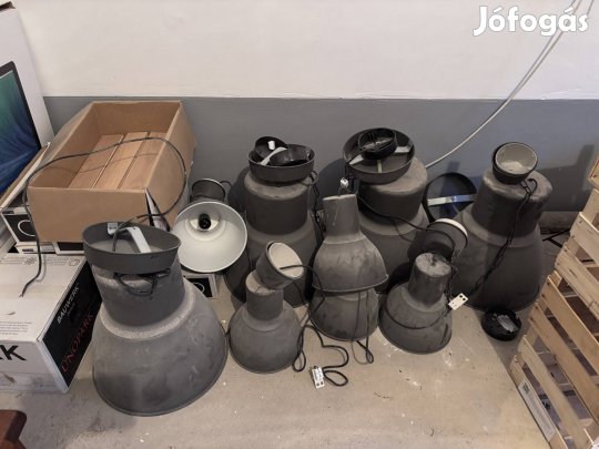 Ipari lámpabúrák/lámpák eladók