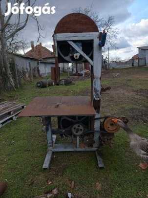 Ipari szalagfűrész komplett tartozékokkal