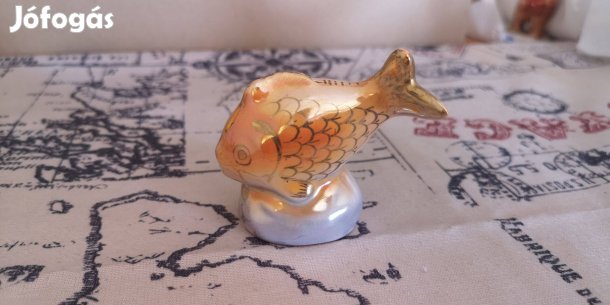 Iparművész Ksz. Aranyhal figura