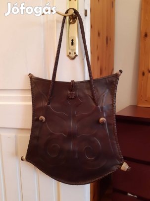 Iparművész bőr táska tarsoly