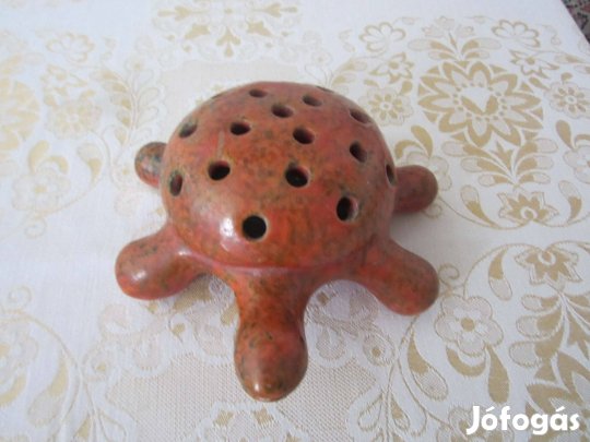 Iparművészeti jelzett kerámia ceruzatartó teknősbéka eladó