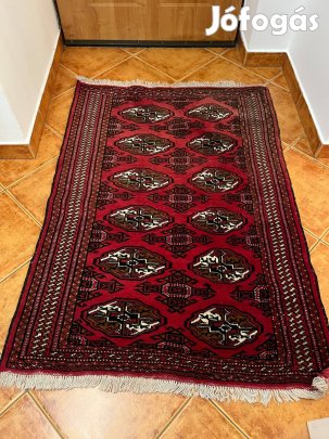 Iráni gyönyörű kézi csomózású 145 cmX 96 cm szőnyeg eladó
