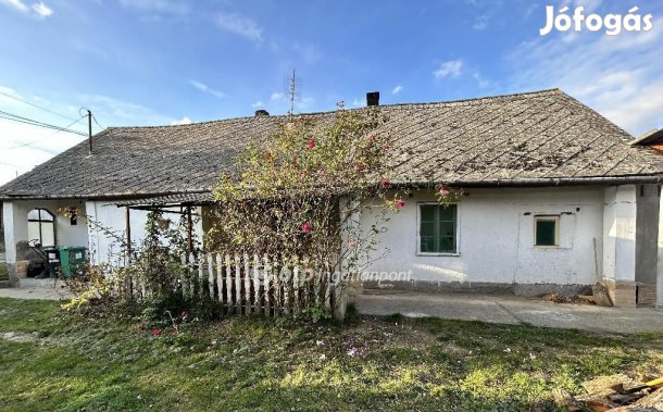 Iregszemcsei 74 nm-es ház eladó