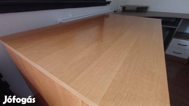 Íróasztal 120x75x72