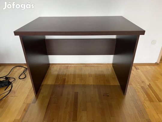 Íróasztal Budapest