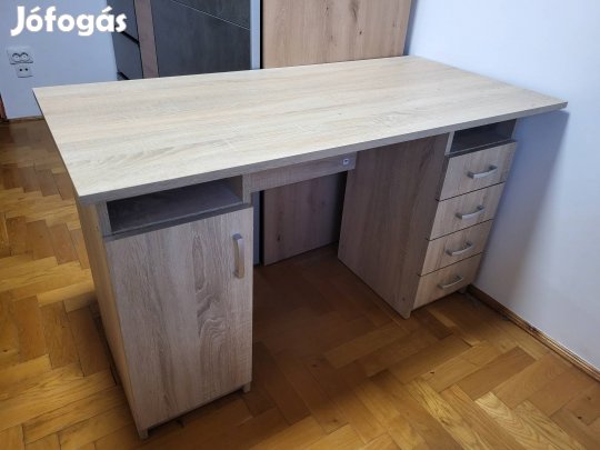 Íróasztal Jysk Evetofte