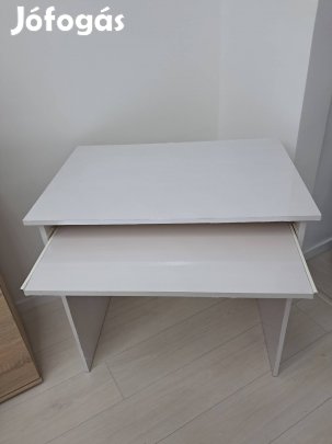 Íróasztal/Számítógépasztal