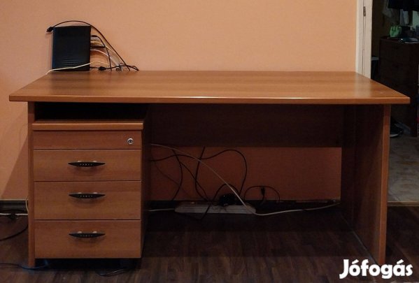 Íróasztal + 3 fiókos görgős tároló