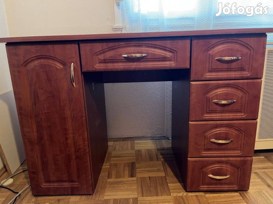 Iróasztal - cseresznye fa