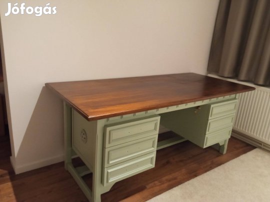 Íróasztal, egyedi, fa