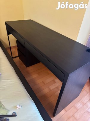 Íróasztal, konténerrel, jó állapotban eladó