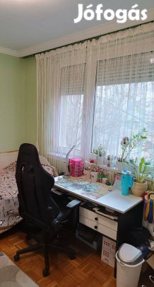 Íróasztal eladó