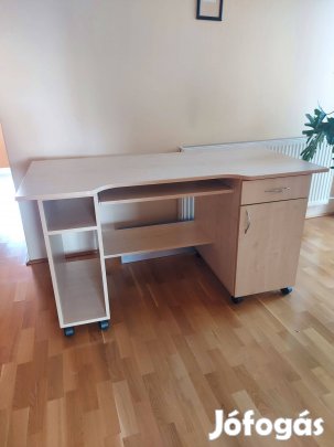 Íróasztal eladó