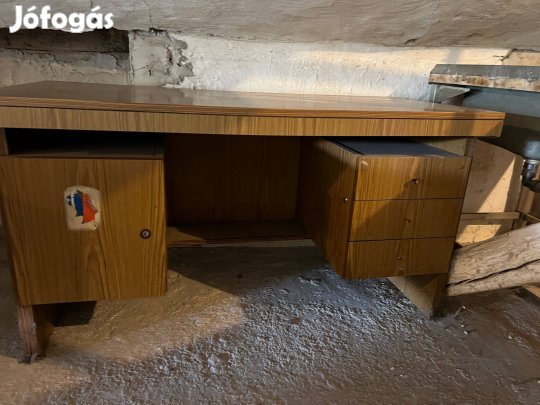 Íróasztal eladó