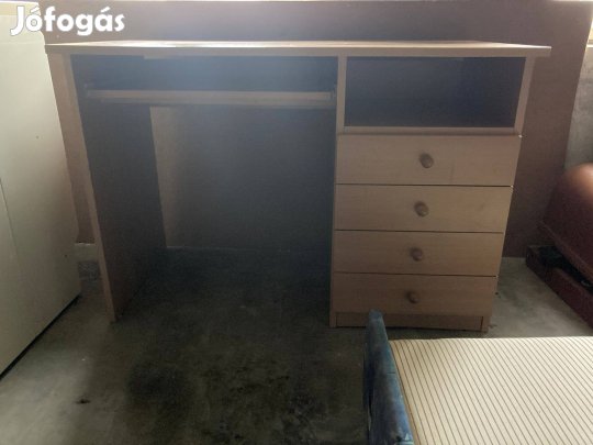 Íróasztal,számítógépasztal