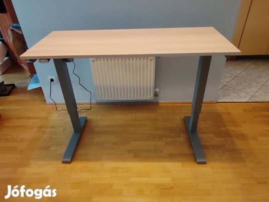 Íróasztal számítógépasztal 