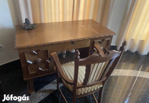 Iroasztal szekkel elado 