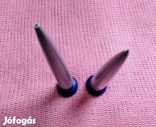 Íróasztal tollak. Jó betétekkel