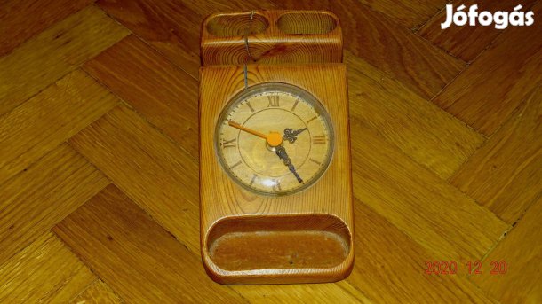 Íróasztali, kézi készítésű óra