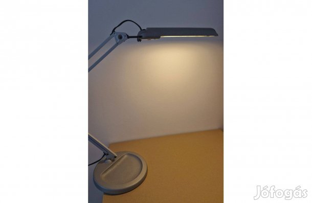 Íróasztali lámpa