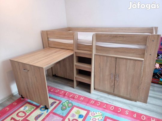 Íróasztalos gyerekágy