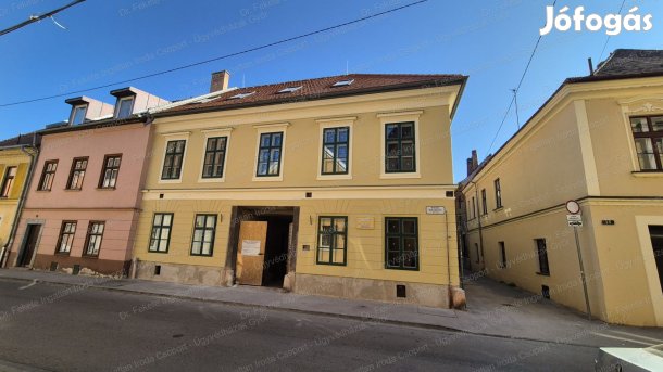 Iroda- egyedülálló történelmi környezetben!