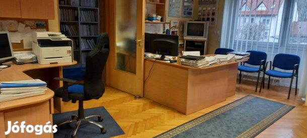 Iroda eladó berendezéssel vagy berendezés nélkül Nyíregyháza belváro