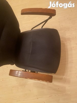 Irodai forgó szék
