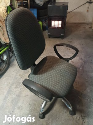 Irodai forgós szék eladó