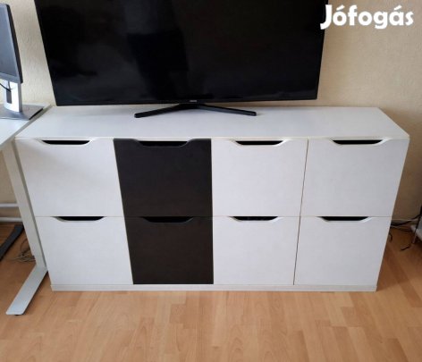 Irodai/ifjúsági bútorok (asztal+komód)