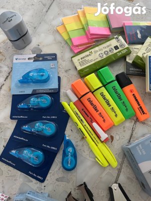 Írószerek, tollak, hibajavítók