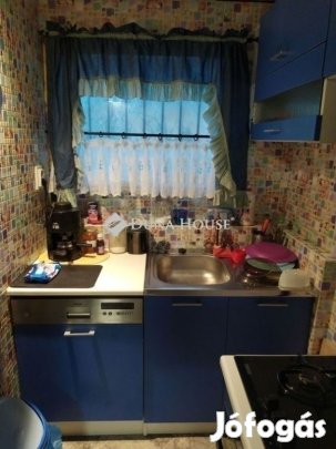 Isaszegi eladó 48 nm-es ház