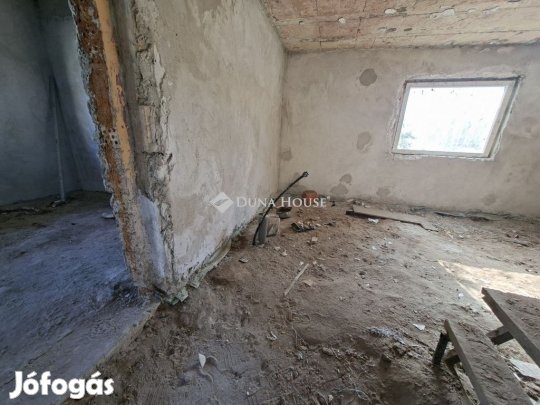 Isaszegi eladó 95 nm-es ház