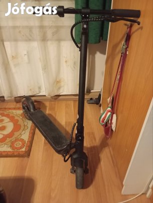 Iscoter w5 elektromos roller hibás alkuképes 