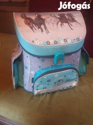 Iskolatáska - Ars Una