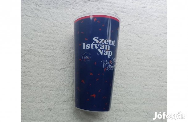 Isten éltessen Magyarország! feliratú repohár 5 dl-es mértékjelöléssel