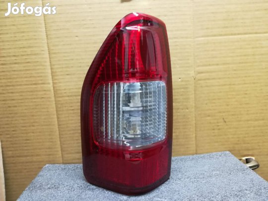 Isuzu D-Max hátsólámpa bal és jobb