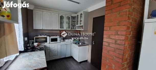 Iváncsai 156 nm-es ház eladó