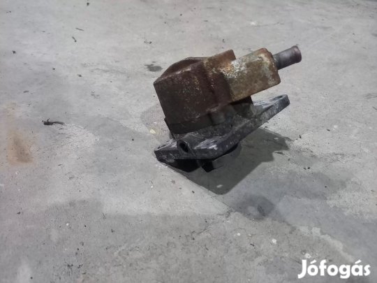 Iveco DAILY 00 Vákuumpumpa vákuumszivattyú vákuum pumpa szivattyú 1517