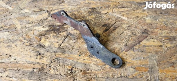 Iveco DAILY 06- 2.3 Motor kiemelő konzol kampó tartó 4862