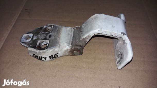 Iveco Daily Bal Első Ajtózsanér