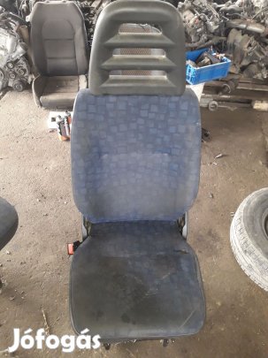 Iveco Daily Bal Első Ülés