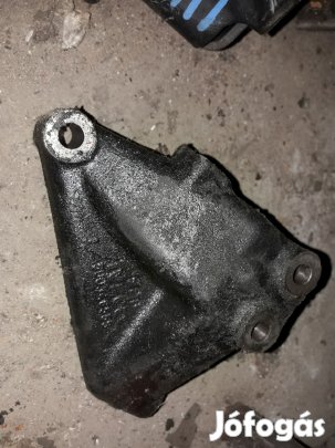 Iveco Daily Bal Motortartó Bak