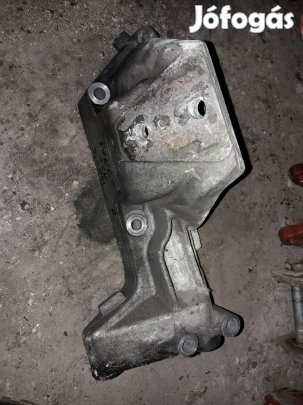 Iveco Daily Bal Motortartó Bak