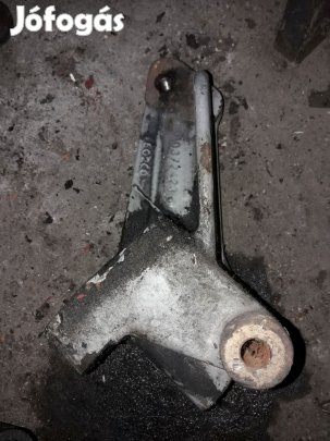 Iveco Daily Generátor Tartó Bak